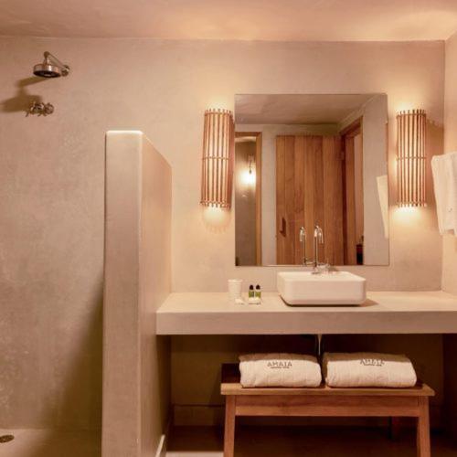 Amaia Inn 5*